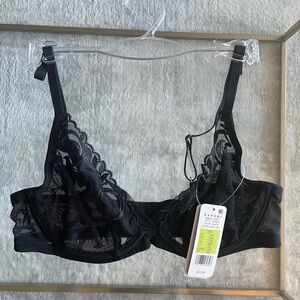 Natori Embellished Lace Plunge Bra Black 32B NWT Underwire Sheer Lingerie 724324